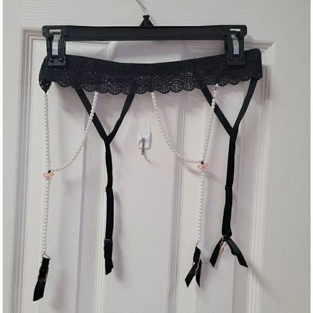 Savage X Fenty String Of Pearls Garter Belt M